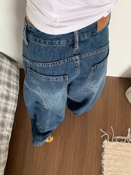 Women High-Rise Baggy Fit Light Fade Jeans