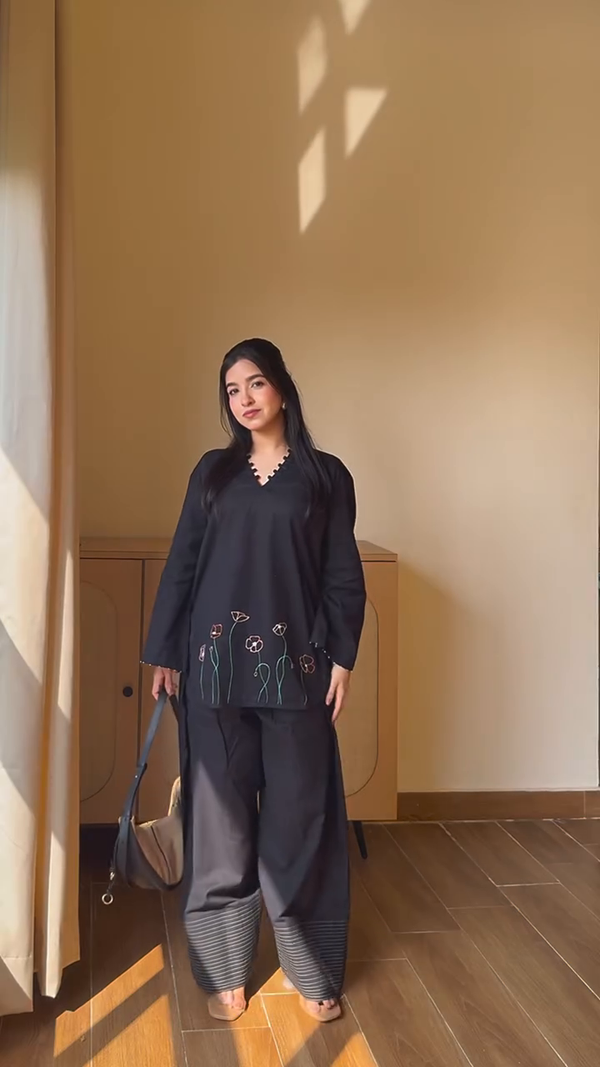 BHARAT STORE Premium Black Kurta Set for Women | Elegant Ethnic Wear