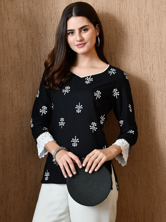 Floral Print Sweetheart Neck Top