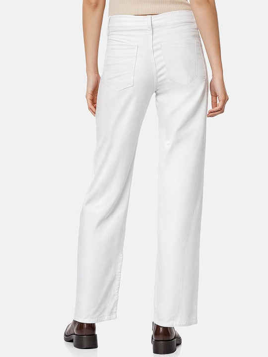 Women Classic Straight Fit Mid-Rise Stretchable Jeans