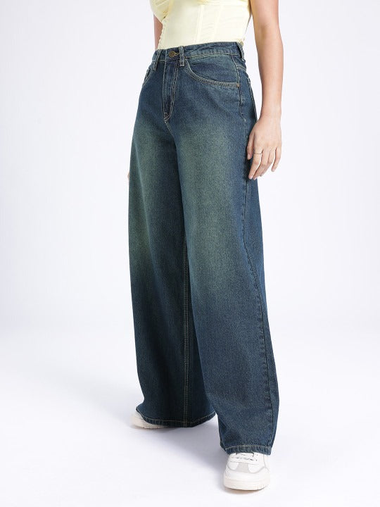 Women Heavy Fade Wide Leg Jeans