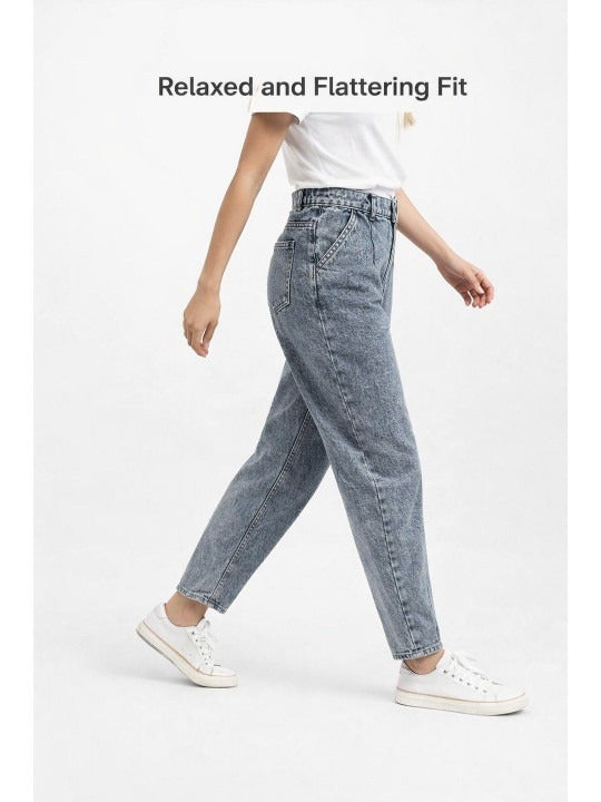 Women High-Rise Jeans