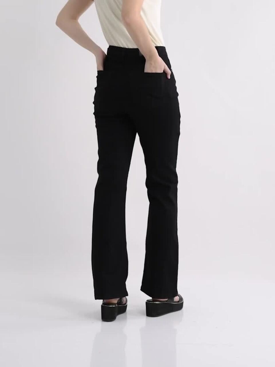 Women Bootcut High-Rise Stretchable Jeans