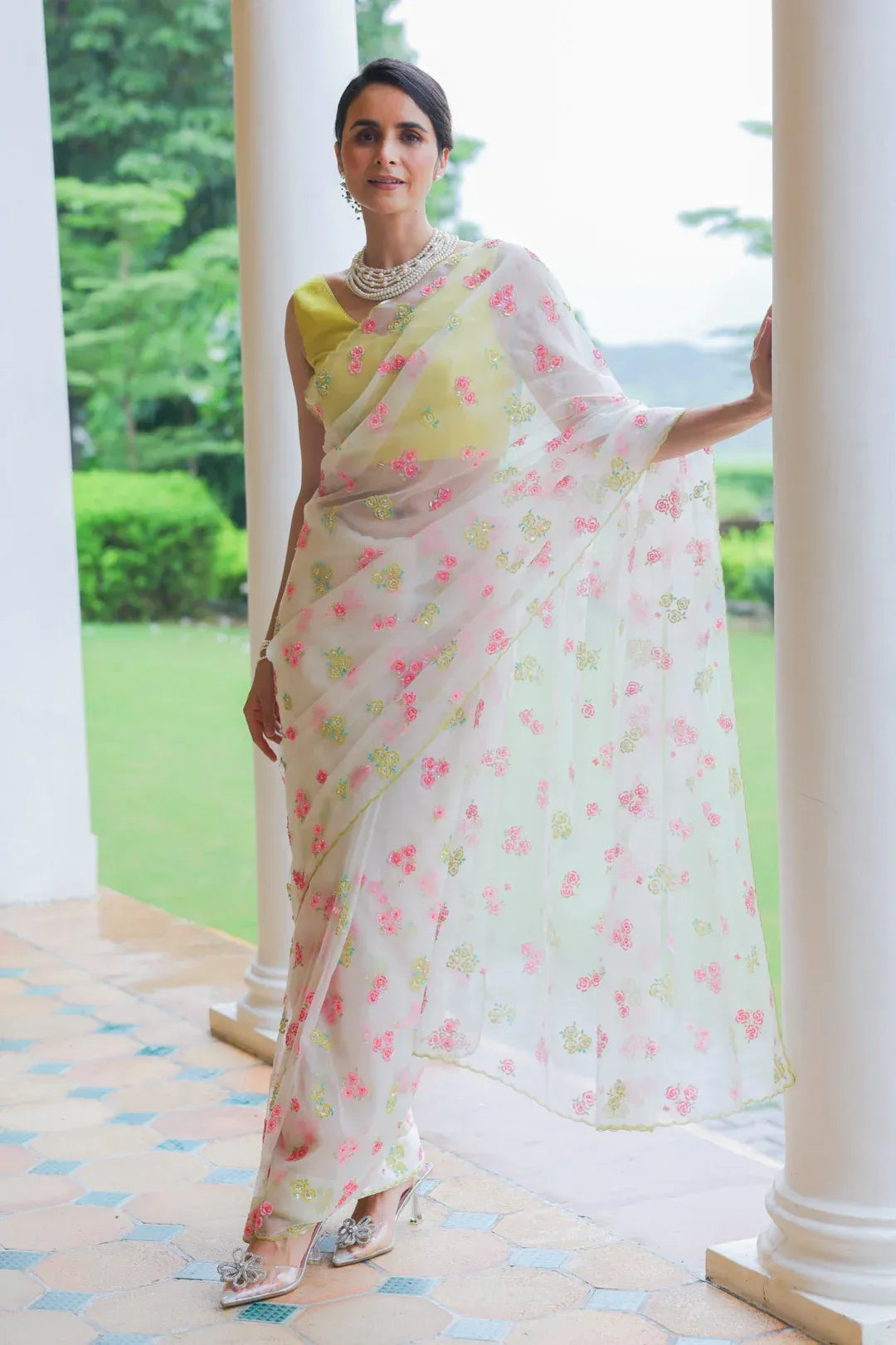 Shining Rose Saree