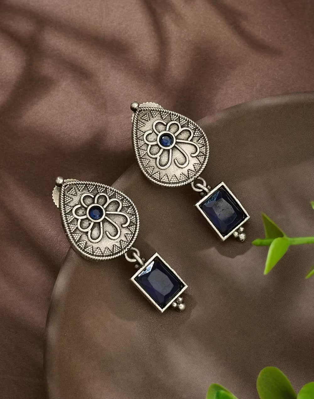 Metal Dangler Earrings