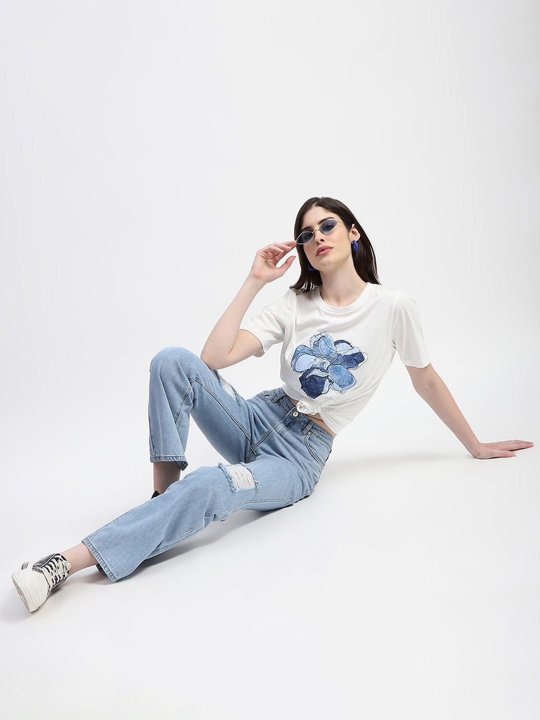 Women Highly Distressed Jeans