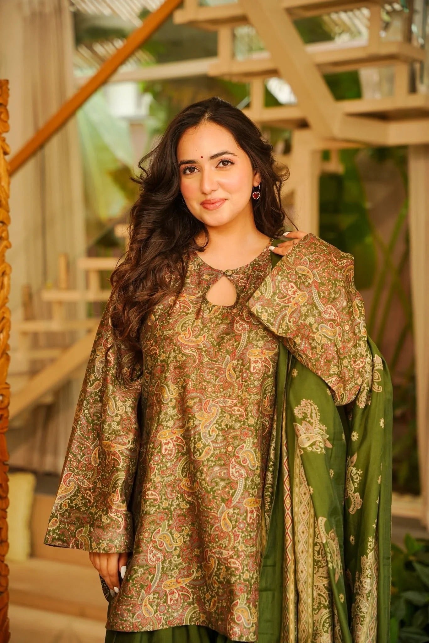 Ilaria Muslin Farshi Salwar Set