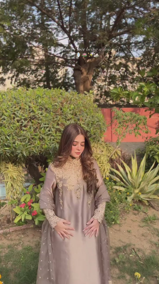 Elegant Embroidered Ethnic Kurta Set for Women with Dupatta